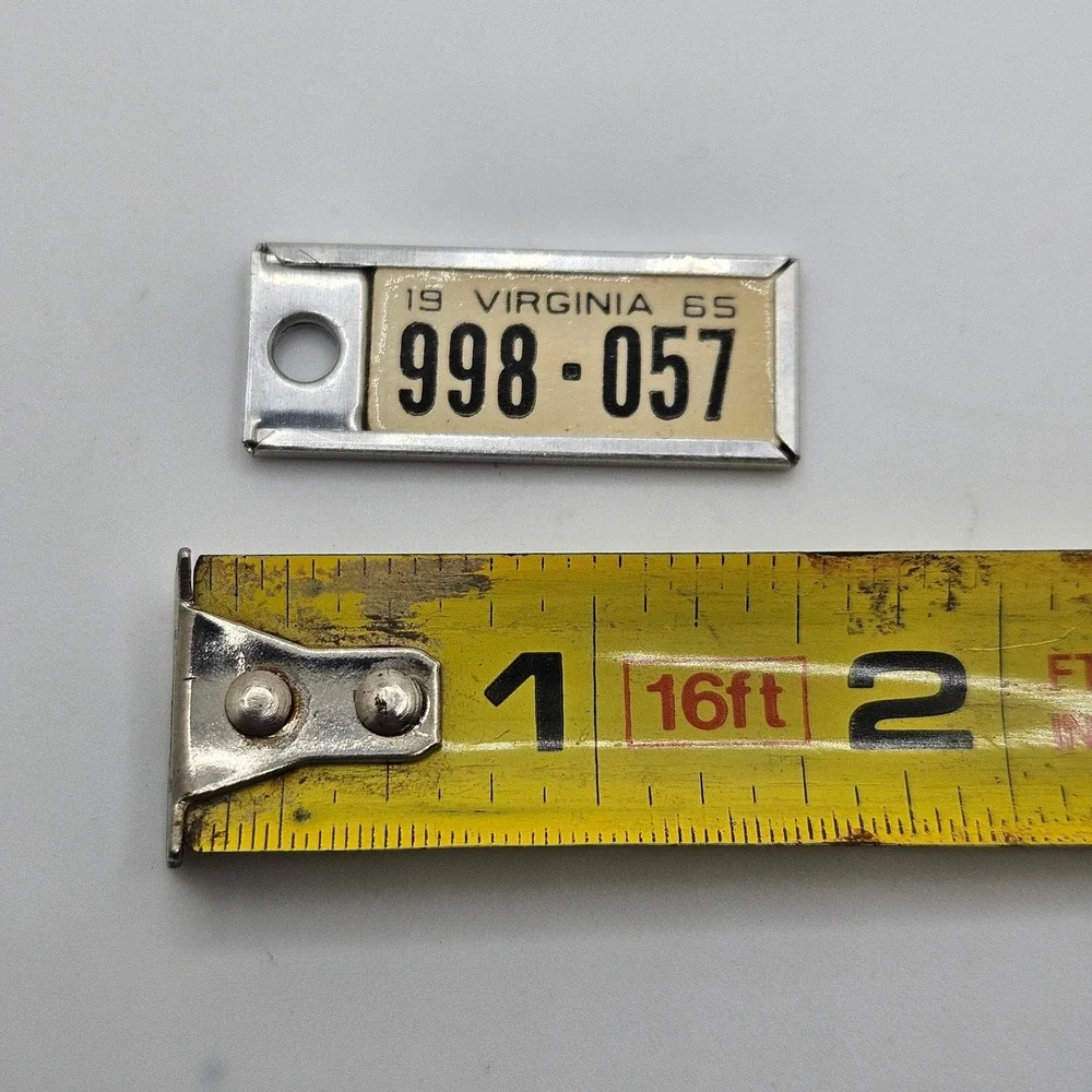 Disabled American Veterans Keychain 1965 Virginia License Plate Vintage DAV Tag